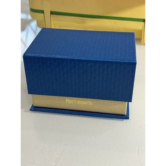 Pier 1 Li Bien -  Fa La La Hand Blown Hand Painted Glass Ornament 2017 Pier One - Picture 9 of 9